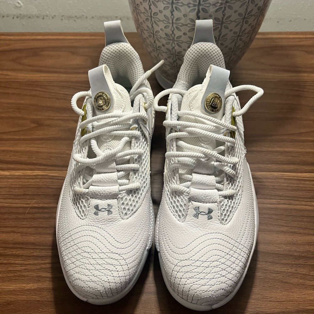 New Under Armour Harper metal spike cleats-Size 7.5